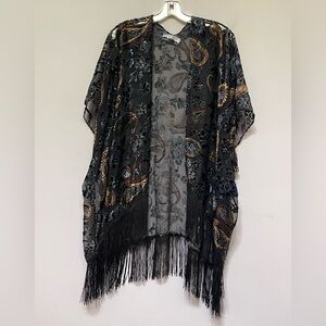 Manhattan Paisley  velvet Kimono